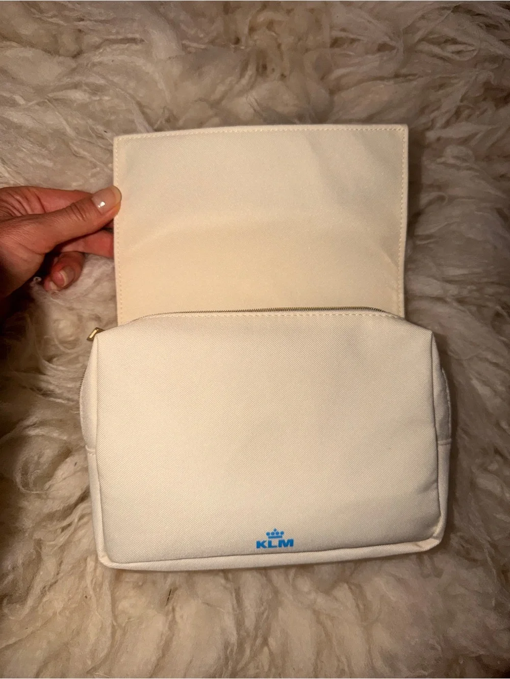 KLM Airlines Amenity Kit Pouch C- White with Blue Partridge Design by Rituals